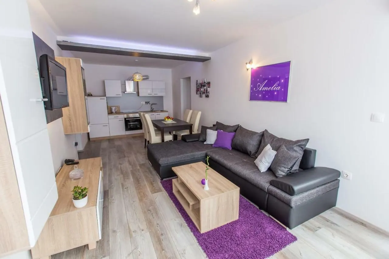 Apartment Amelia Pula